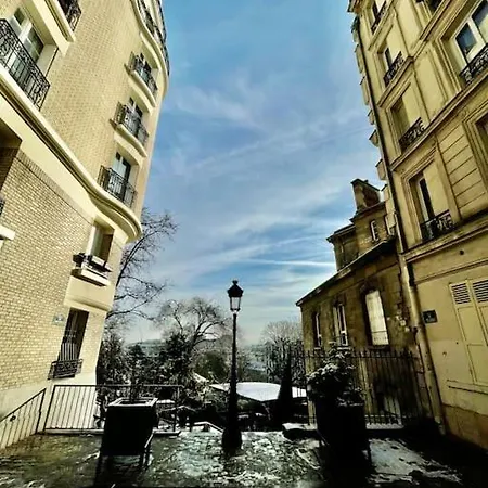 Appartement Flat Near Montmartre