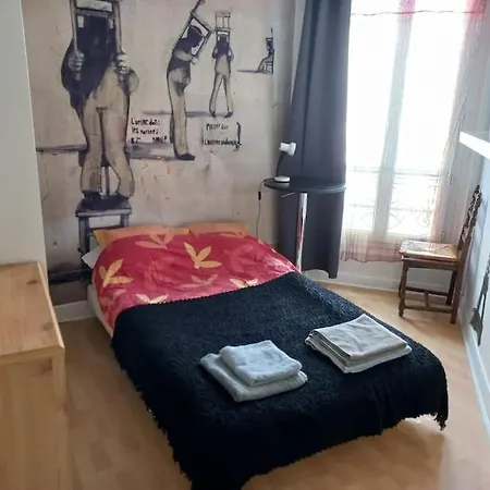 Flat Near Montmartre Paris