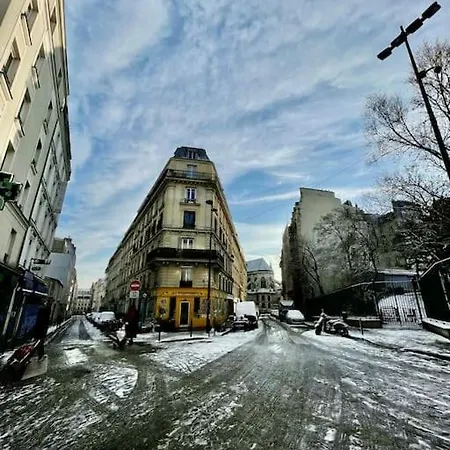 Appartement Flat Near Montmartre Paris
